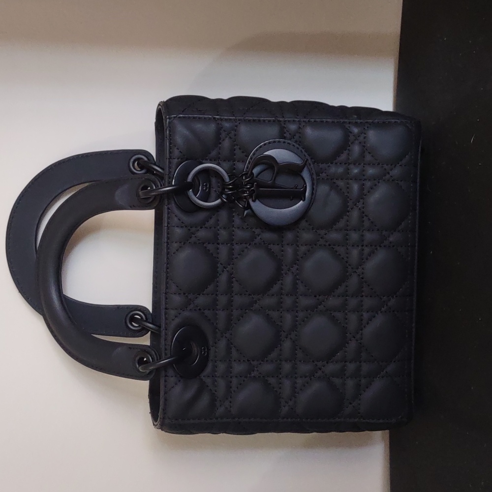Small wrist Bag